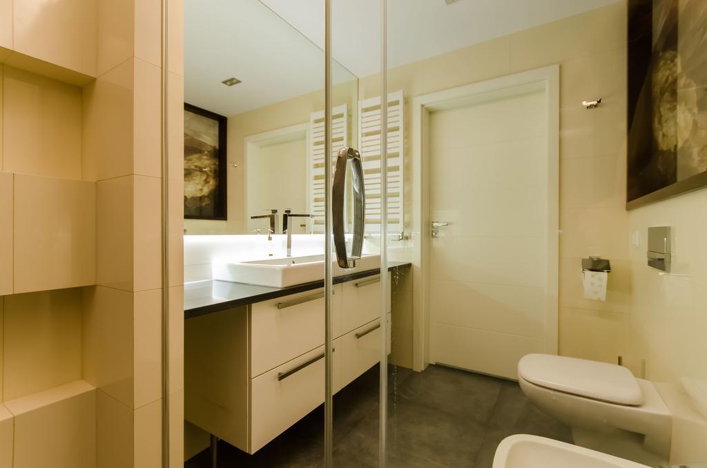 Old Town Luxury Apartment Krakow Ngoại thất bức ảnh
